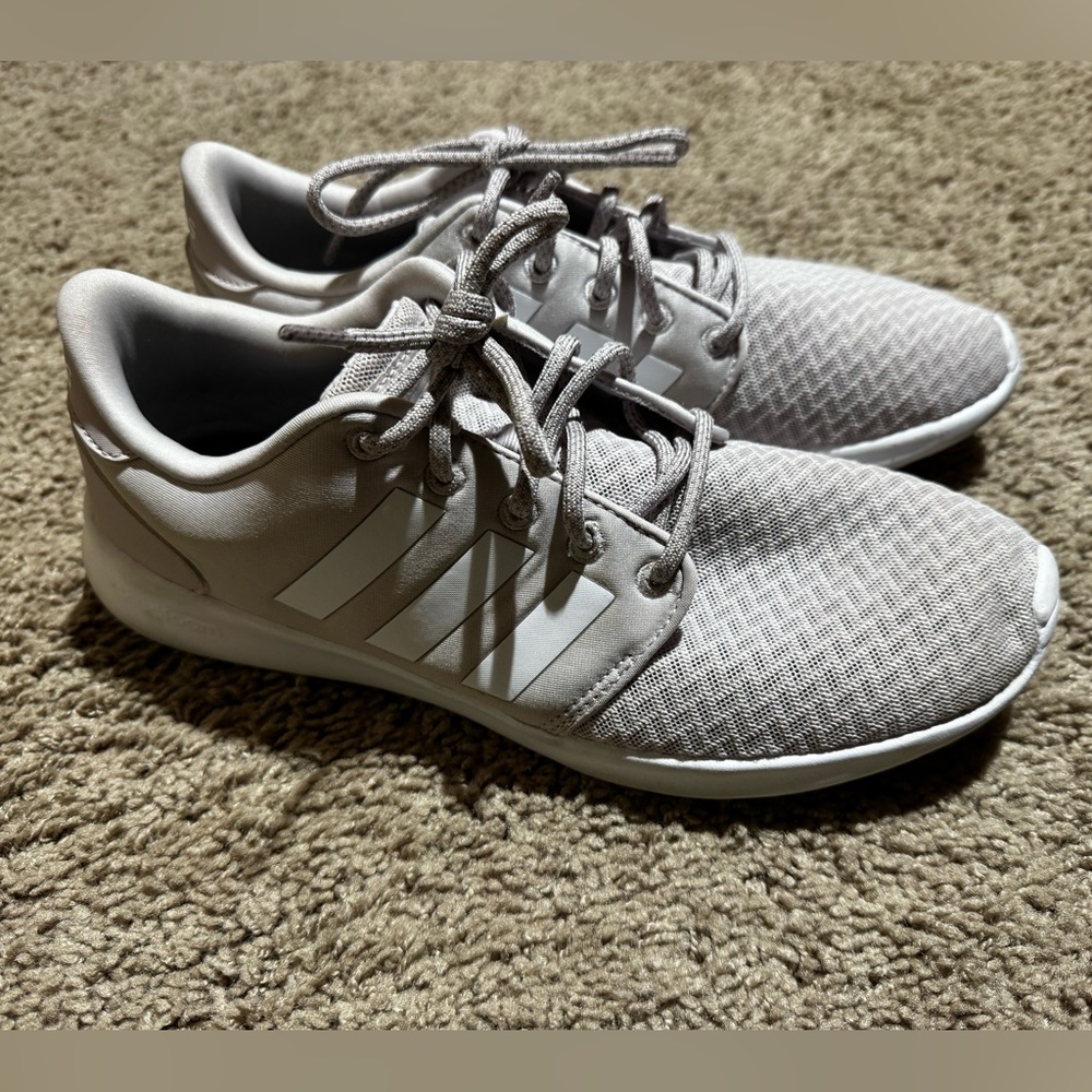 Adidas cloudfoam Shoes 9